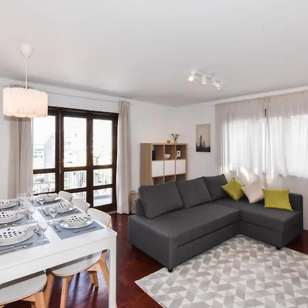 Beautiful Porto Gaia - Views, Metro & Free Parking Vila Nova de Gaia