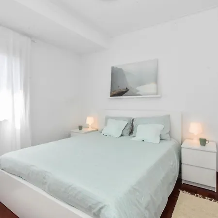 Beautiful Porto Gaia - Views, Metro & Free Parking Διαμέρισμα *