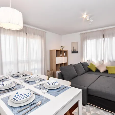 Beautiful Porto Gaia - Views, Metro & Free Parking Διαμέρισμα